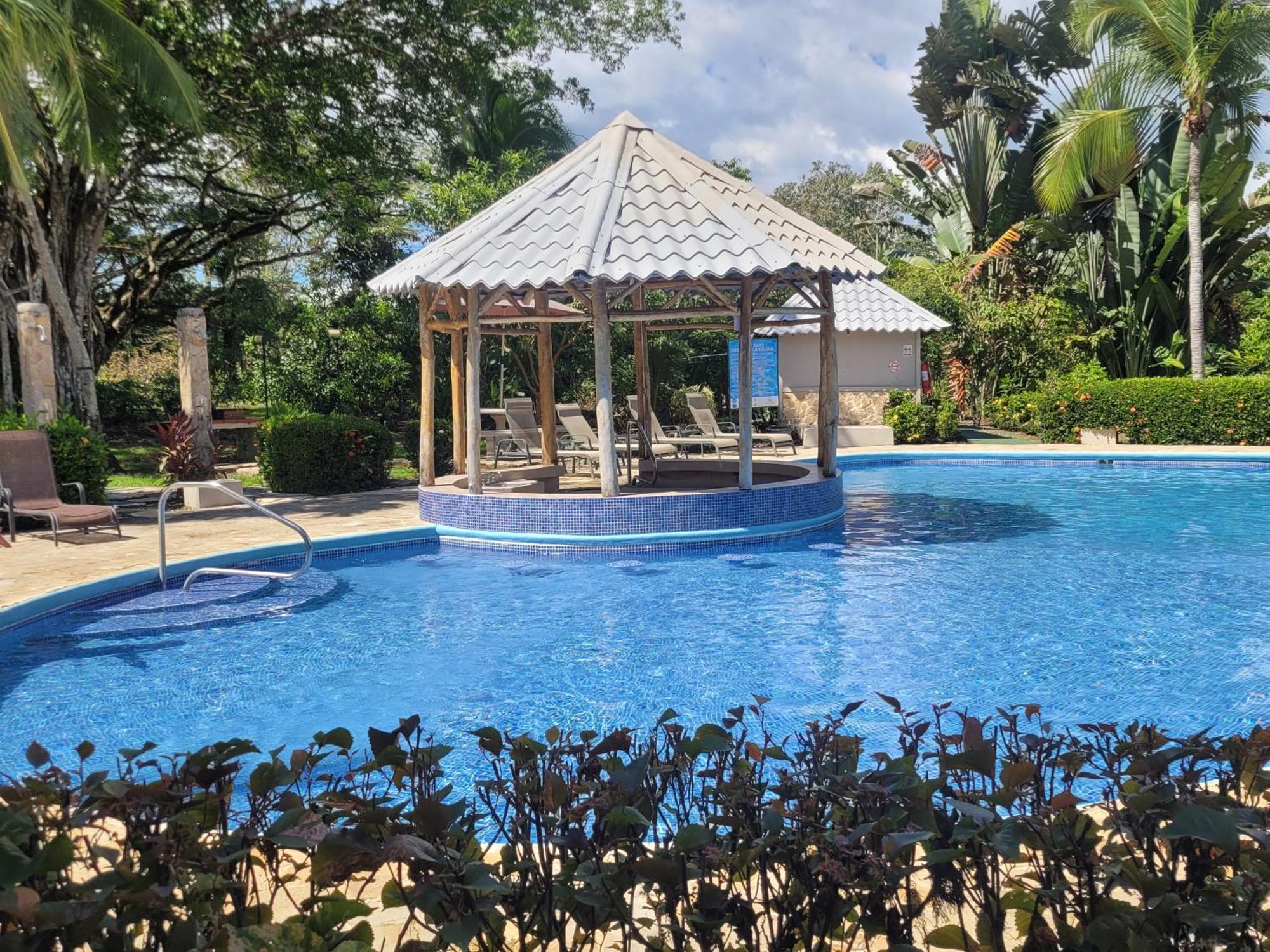 Tropical Bliss Pool Wi-Fi Bbq Near Quepos Manuel Antonio Lejlighed Eksteriør billede